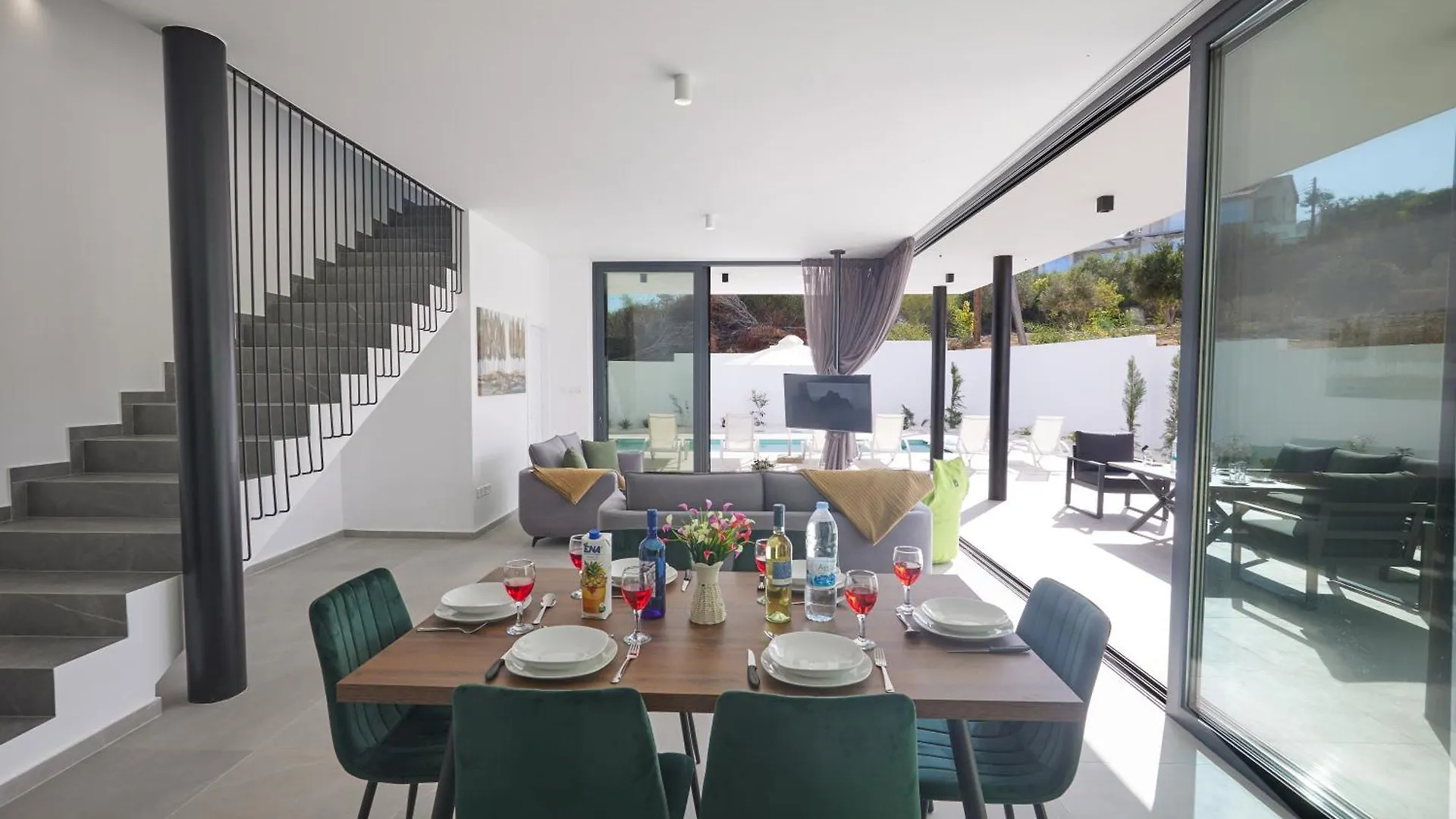 Elite Pearl Villas Protaras